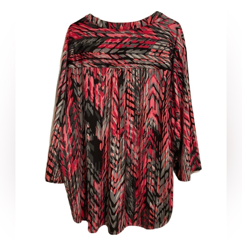 Links Women’s Red and Gray Patterned Plus Size 3X Top - Picture 4 of 6